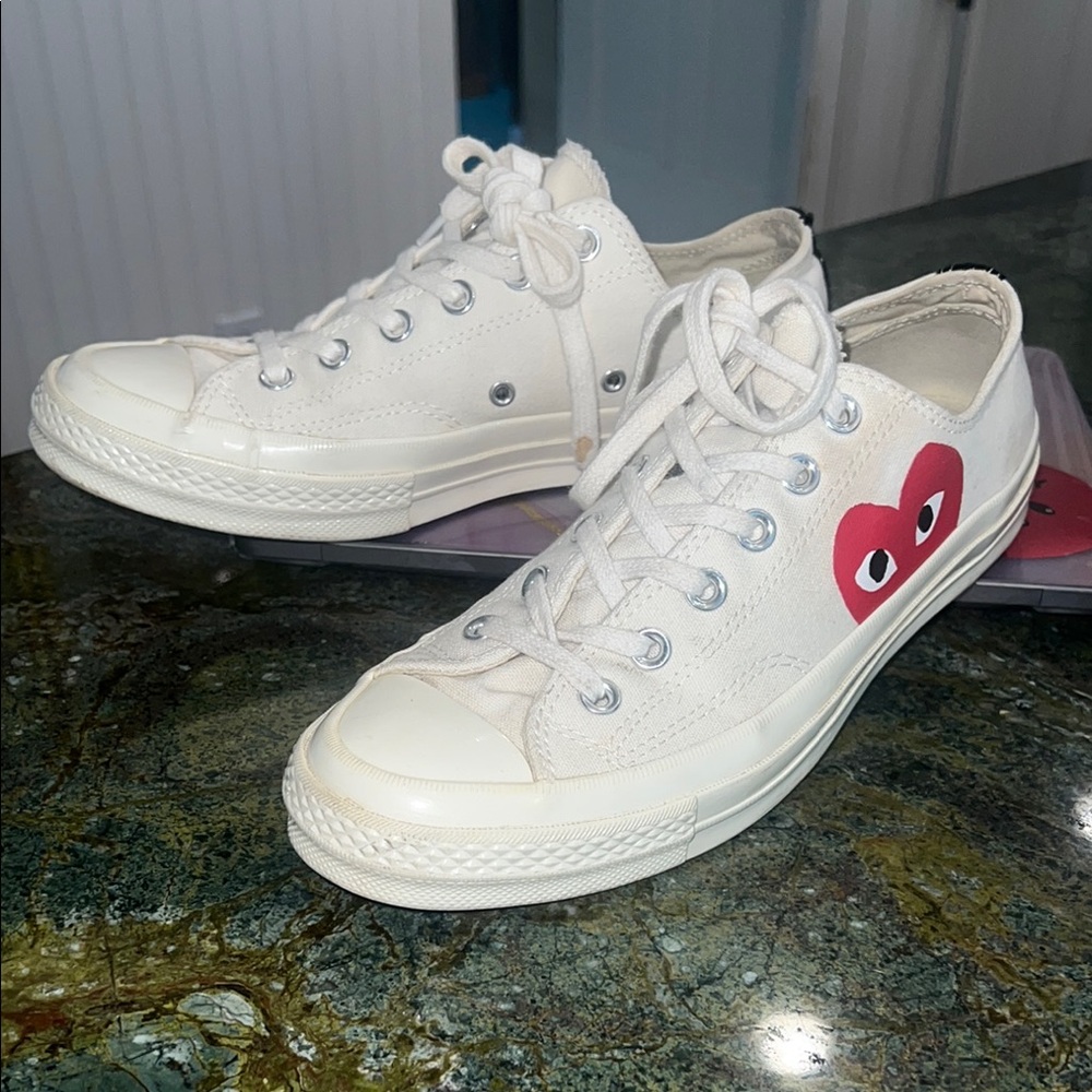 Comme des Garcons 🩷Sneakers with Red Heart Design